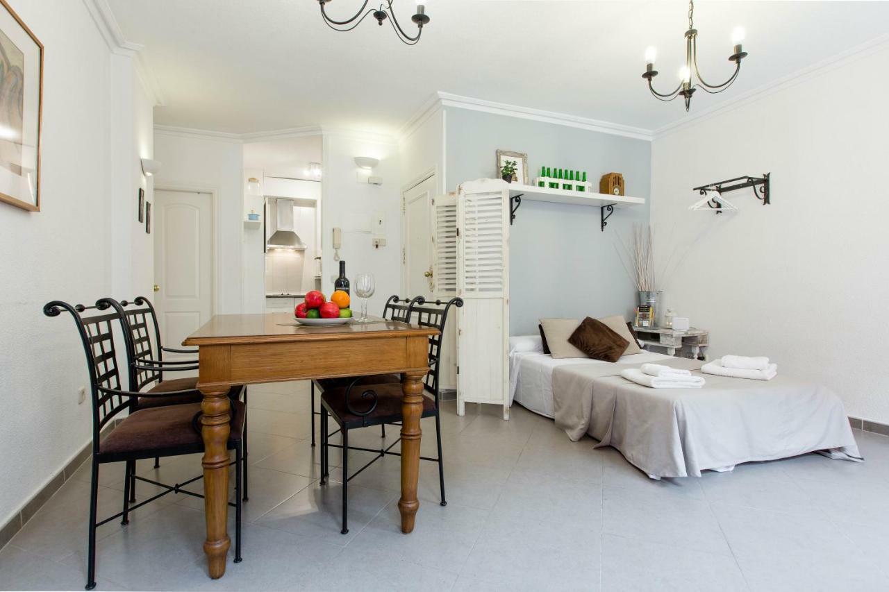 Apartamento Temporada Madrid Extérieur photo